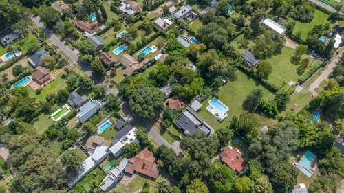 Venta Casa Quinta En Villa Elisa