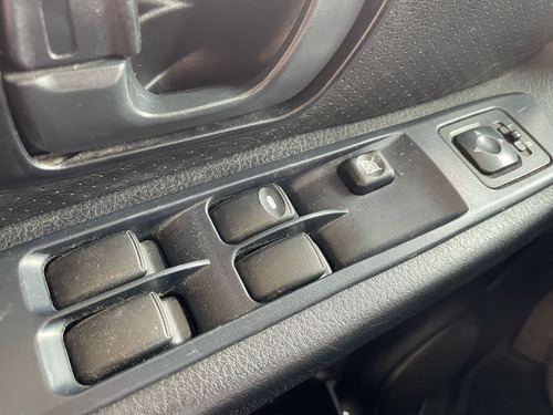 Mitsubishi Pajero TR4 2.0 4x2 Flex 5p