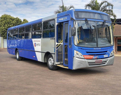 Imagem 2 de 9 de Ônibus Mercedes Benz Of 1722 - 2009