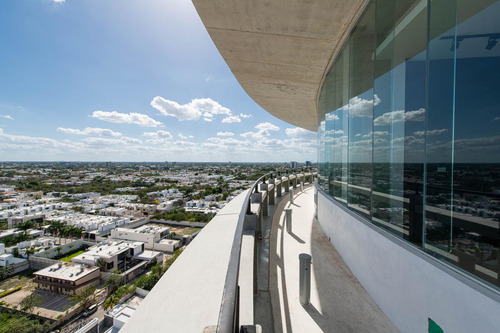 Oficina En Renta De 73 M2 En Torre Orión En Montebello,mérida,yucatán.