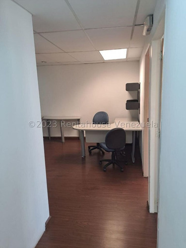 Imagen 6 de 17 de Alquilo Oficina En Macaracuay Sq Mls#23-20080