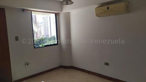 Imagen 14 de 18 de Rent-a-house Vende Cómodo Apartamento En Valles De Camoruco 22-20999 Sp