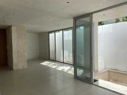 Casa En Renta 3 Recs Con Cuarto Servicio Residencial Aqua, Cancun Quintana Roo