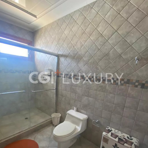Cgi+ Luxury Vende Casa, Las Villas, Lechería