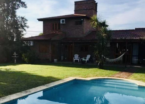 Imagen 6 de 13 de Venta De Casa De 4 Dormitorios Gonnet