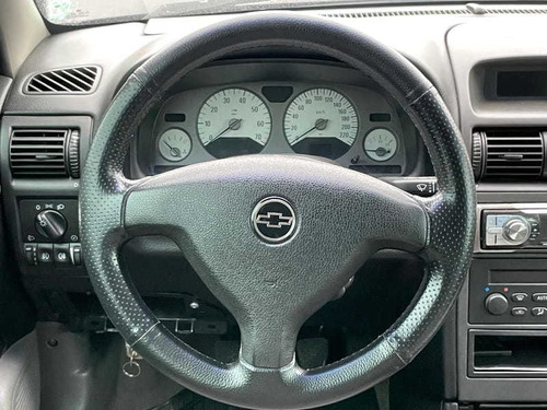 Chevrolet Astra Hatch 2.0 2p