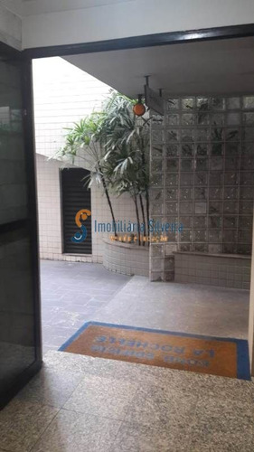 Sala Em Prédio Comercial Próximo Ao Shopping Pátio Savassi, Esquina Com Avenida Do Contorno Localizada Em Uma Ótima Região. Condomínio Com Preço Acessível. Uma Vaga De Garagem. - 5422