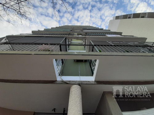 Imagen 4 de 29 de Venta Departamento 3 / 4 Ambientes Con Balcón Vista Al Rio Olivos