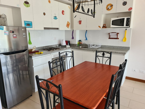 Arriendo Depto. Papudo Laguna 2 Dorm/2 Baños- 5 Personas
