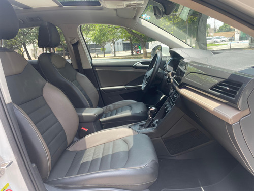Volkswagen Taos 1.4 Tsi Highline At