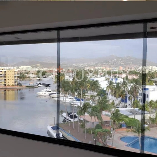 Cgi+ Luxury Vende Apartamento Las Canoas Lechería