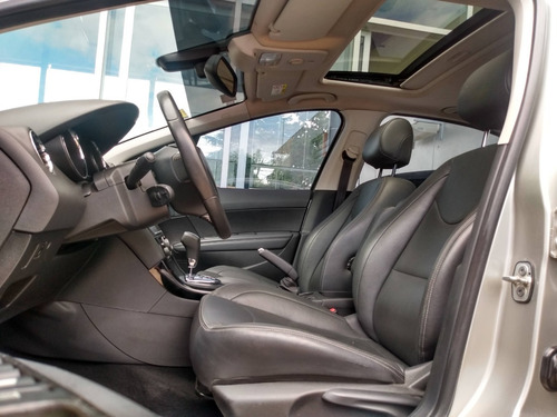 Imagen 4 de 14 de Peugeot 408 Feline Thp
