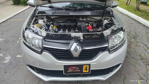 Renault Logan 1.6 Expression / Life +