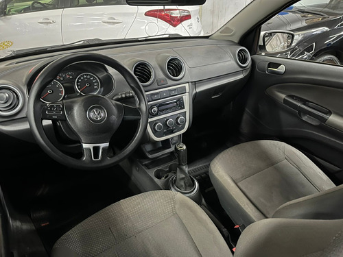 Volkswagen Voyage 1.0 MI 8V FLEX 4P MANUAL