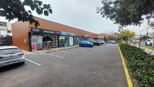 Arriendo Local En Centro Comercial Bien Ubicado En Ñuñoa