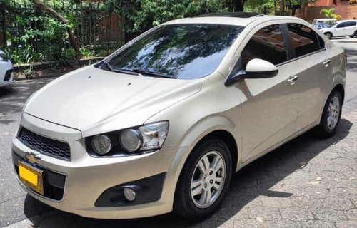 Chevrolet Sonic 1.6 Lt 5 p