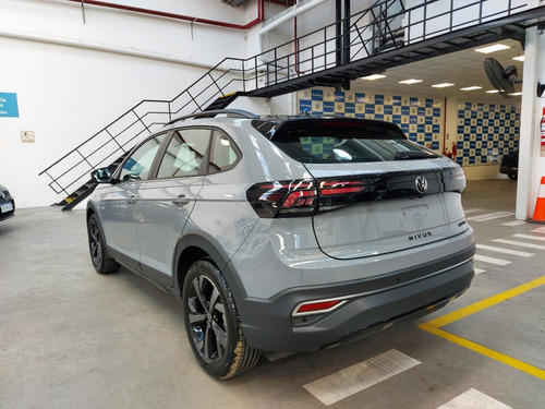 Volkswagen Nivus Hero