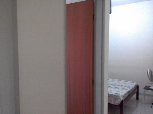 Imagem 3 de 8 de Casas - Ref: V1937
