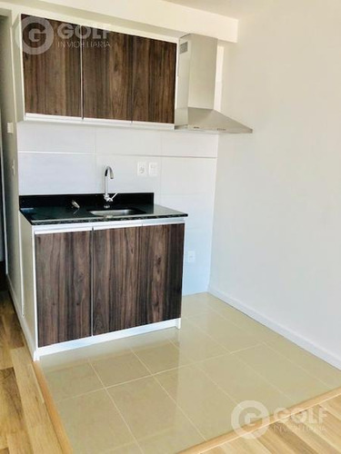 Vendo O Alquilo Monoambiente Al Frente En Piso Medio, Punta Carretas