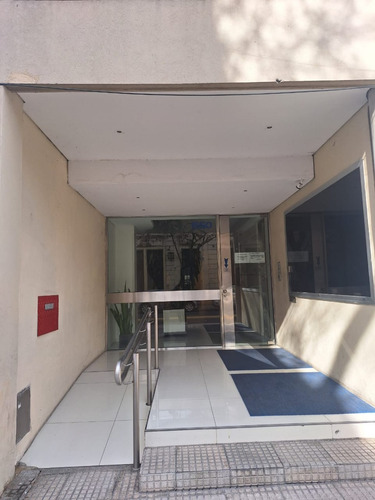 Monoambiente Divisible Super Amplio Con Balcon Y Parilla- Full Amenities