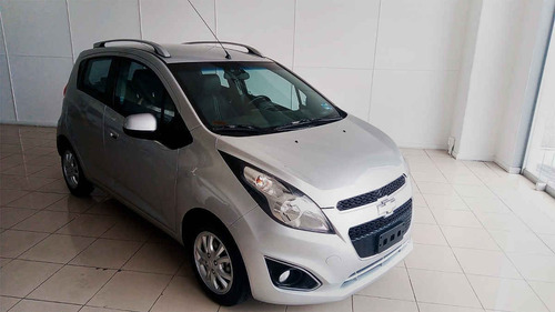 Imagen 1 de 9 de Chevrolet - Spark 2017