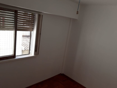 Imagen 12 de 26 de Departamento En Venta De 1 Dormitorio En Liniers