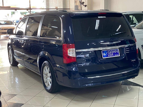 Chrysler Town & Country 3.6 Limited V6 24v Gasolina 4p