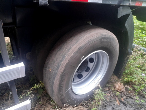Sider Para Bebidas Guerra 30 Pallets E Com Pneus Michelinn