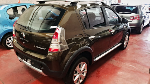 Imagen 4 de 15 de Renault Sandero Stepway 2012