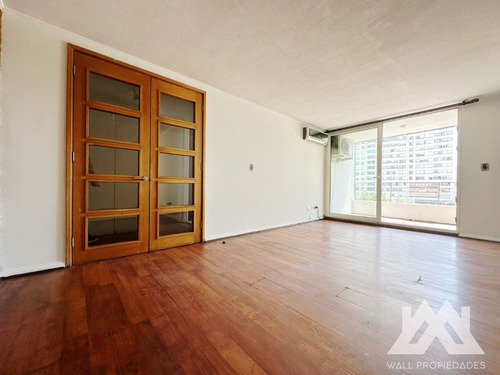 Metro Irarrázaval 3 Dormitorios, 2 Baños 92 M2