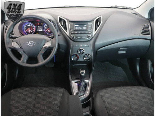 Imagem 7 de 11 de Hyundai Hb20 1.6 At Comf