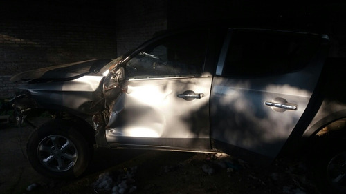 Mitsubishi L200 L200 Nafta 4x4