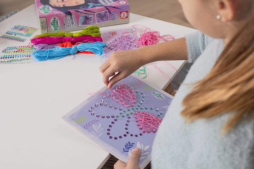 Imagen 4 de 8 de Juego Crea Cuadros Con Hilos Nature Friend Manualidad Educa