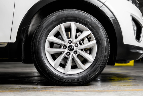 Kia Sorento Ex 2.4l Gsl 6at 2wd