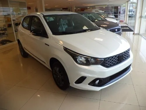Imagen 2 de 15 de Fiat Argo Precision 1.8 Cuotas Fijas Tomamos Usado C-