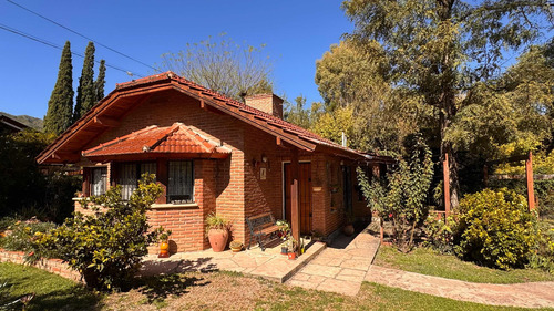 Casa En El Centro De Villa General Belgrano