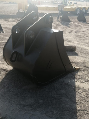 Imagen 6 de 7 de 05) Cucharon Nuevo De 107 Cm Para Excavadora Cat 320
