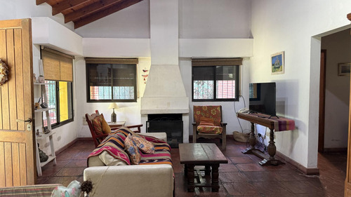 Casa En Salvador Maria