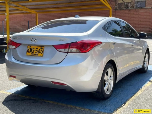 Hyundai Elantra 1.8l