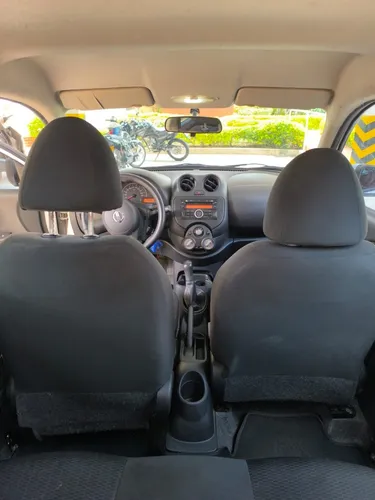Nissan March 1.6 Sense
