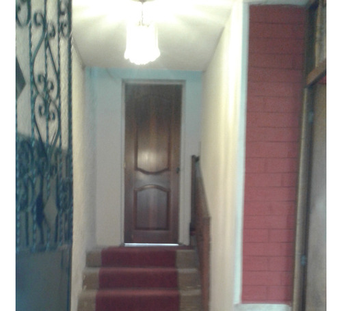 Casa De Venta En La Calle Reina Victoria Y Santa Maria - Quito