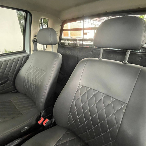 Imagem 12 de 15 de Fiat Strada 1.4 Mpi Fire Ce 8v Flex 2p Manual