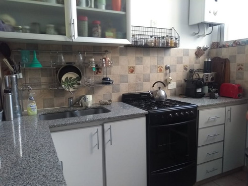 Imagen 9 de 17 de Venta Ph De 3 Ambientes En Villa General Mitre. Hermosa Casa En Zona Residencial Y Tranquila. Entorno Ideal Para Tu Familia. Por Precio Y Calidad Nada Igual. Inmobiliaria Profesionalidad Y Seguridad