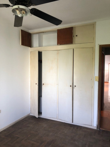 Imagen 7 de 9 de Departamento - La Plata