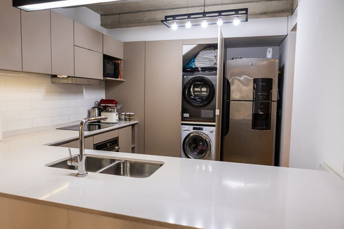 4 Amb Jardin/parrilla 2 Cochera/2 Bau /pileta/sol