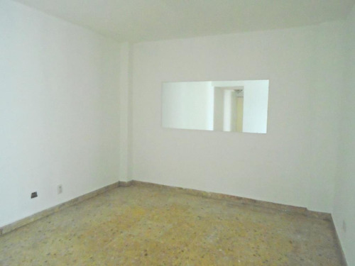Imagen 3 de 13 de Alquiler Ph 2 Ambientes + Patio Villa Luro Capital Federal