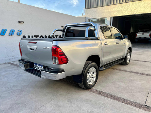 Toyota Hilux 2.4 Cd Sr 150cv 4x2