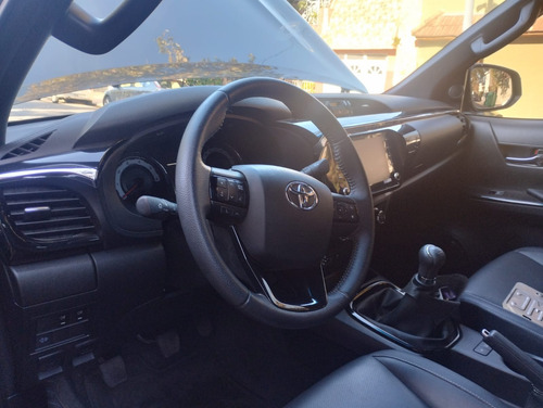 Toyota Hilux Pick-Up 2.8 Cd Srx 177cv 4x4