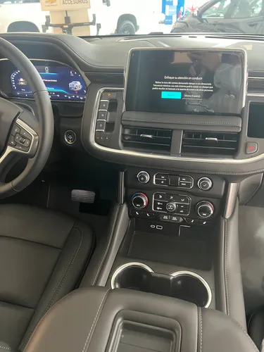 Chevrolet Tahoe 5.3 V8 Z71 4Wd At