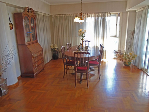 Venta Departamento 4 Ambientes En Martínez